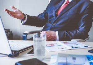 cualidades-que-debe-tener-un-corredor-de-propiedades